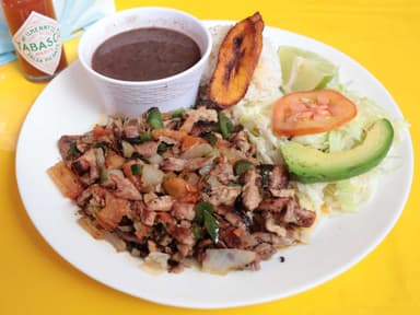 BISTEC DE RES A LA MEXICANA