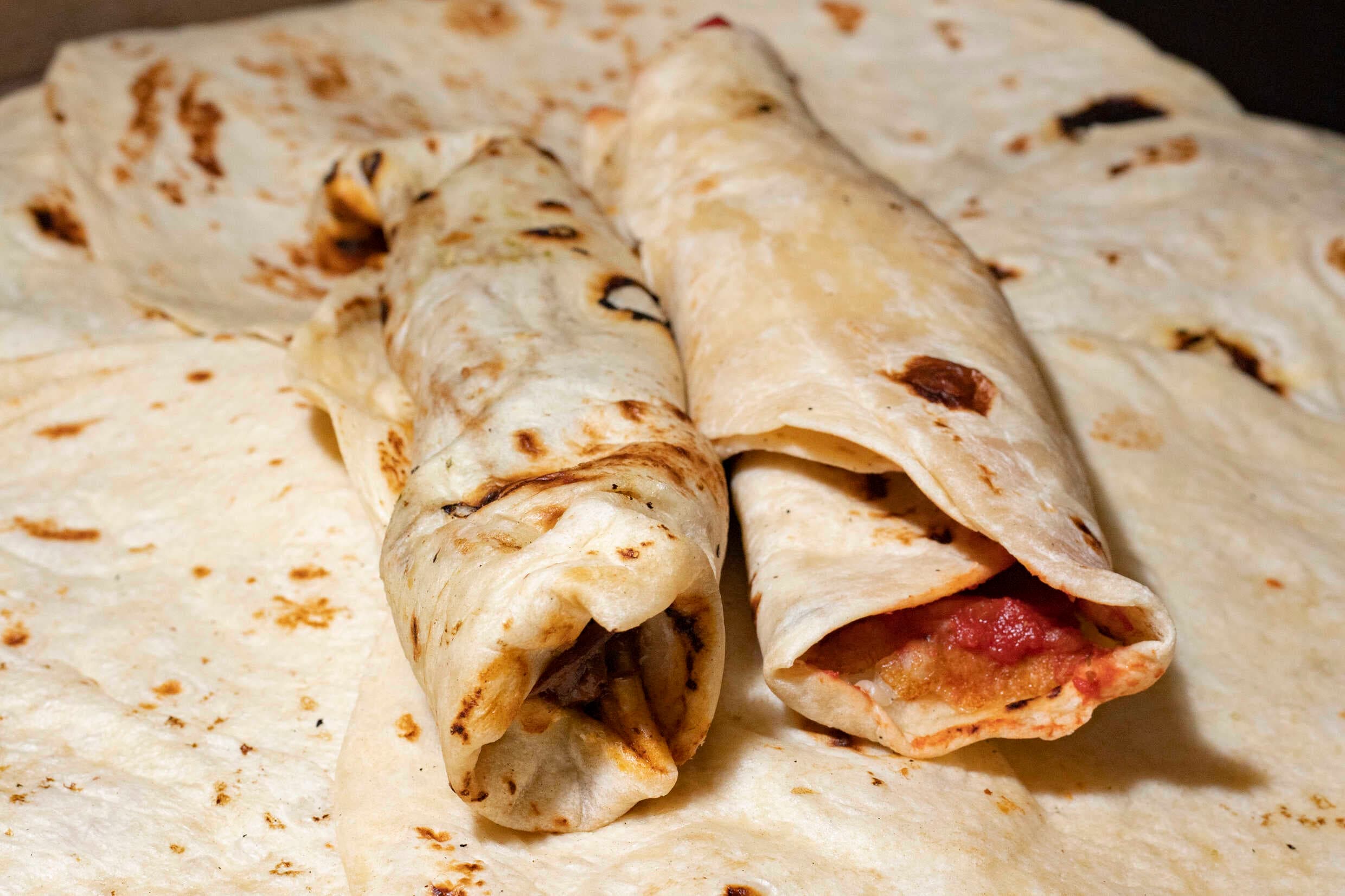 Burritos de Deshebrada