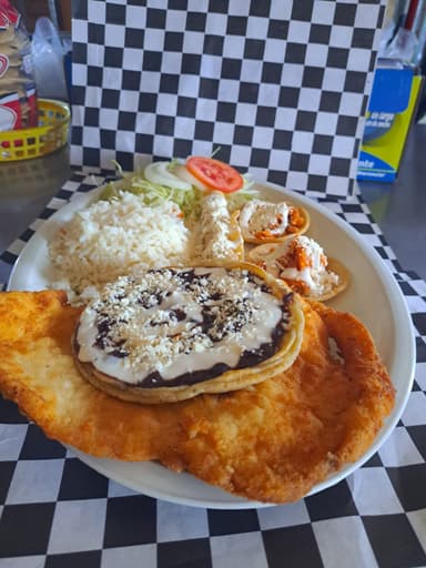 Pechuga Tampiqueña