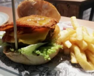 Hamburguesa de la Casa