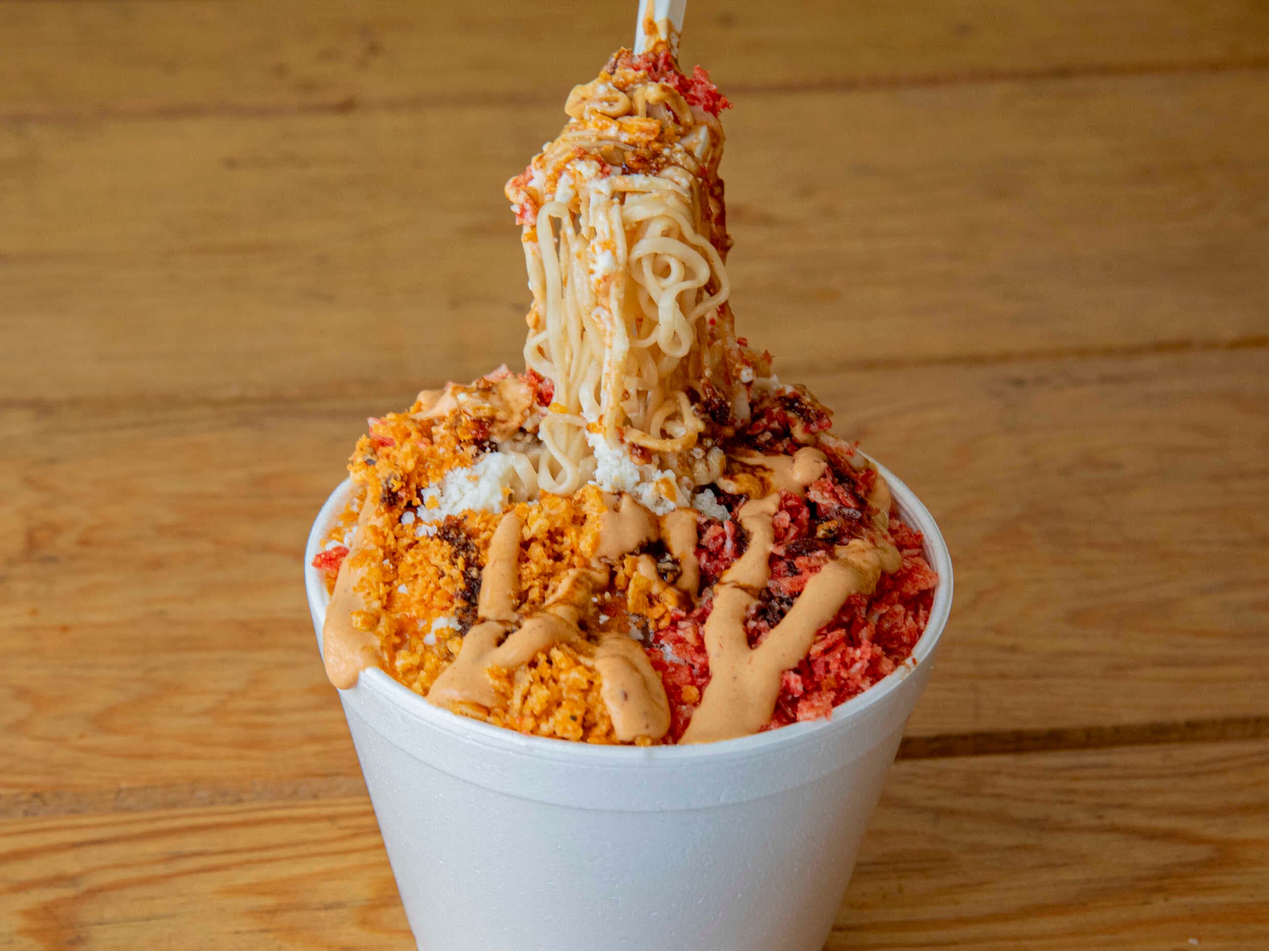 Arma Tu Maruchan Solo Elote Blanco