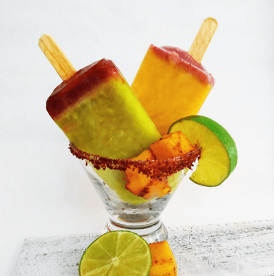 Paleta de Mango con Chamoy