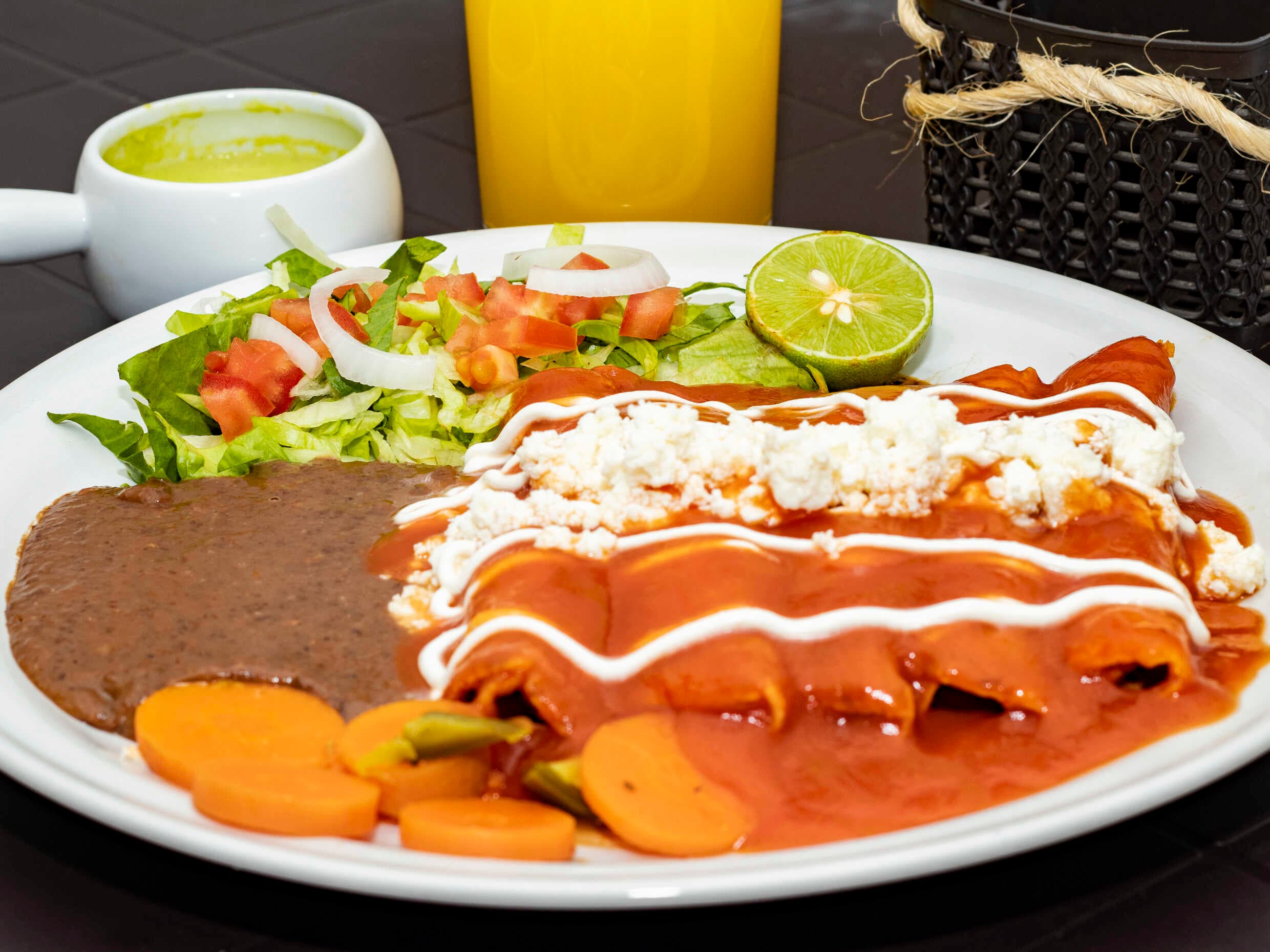Entomatadas