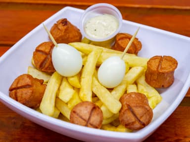 Salchipapas