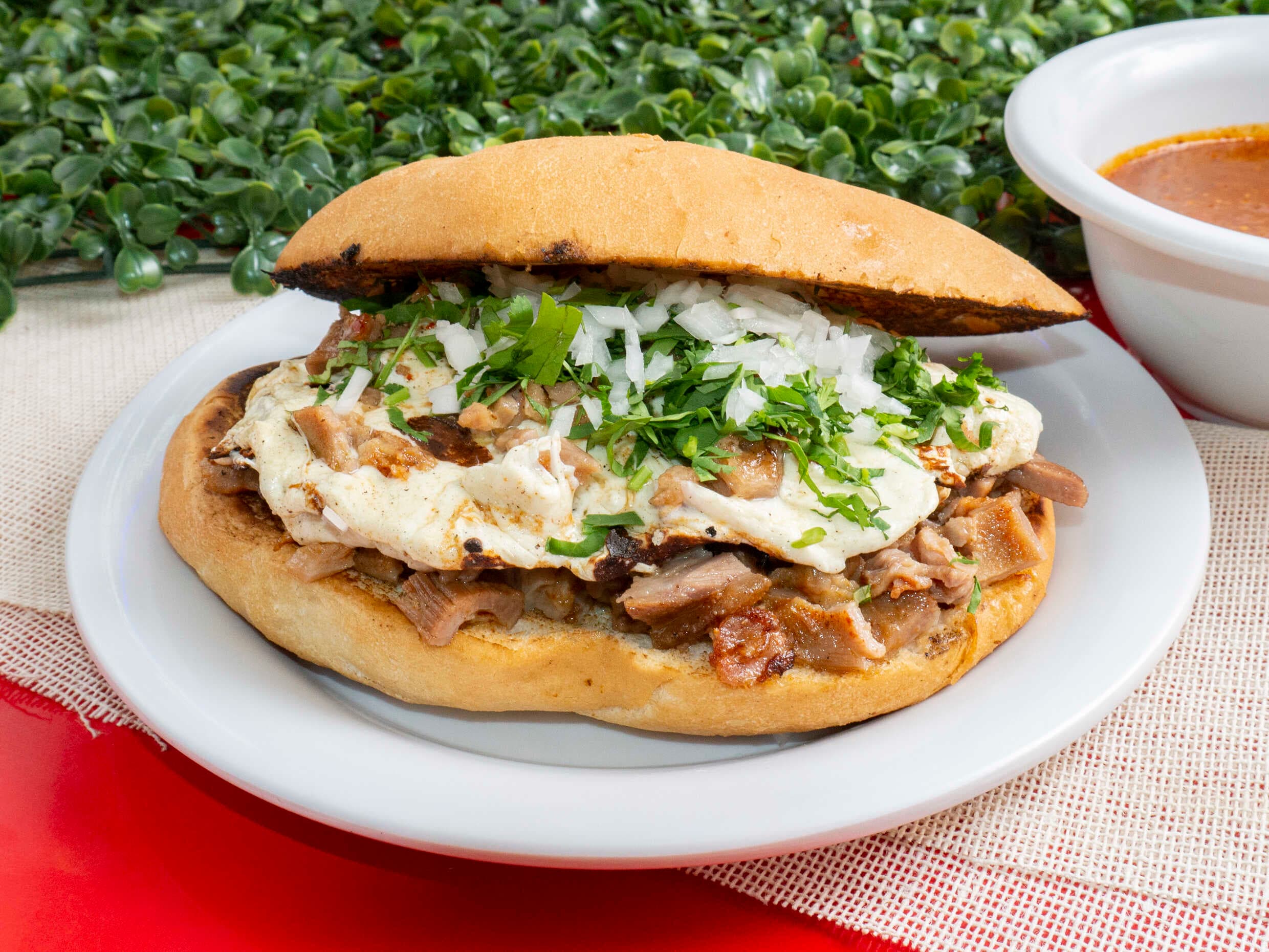 Torta de Suadero