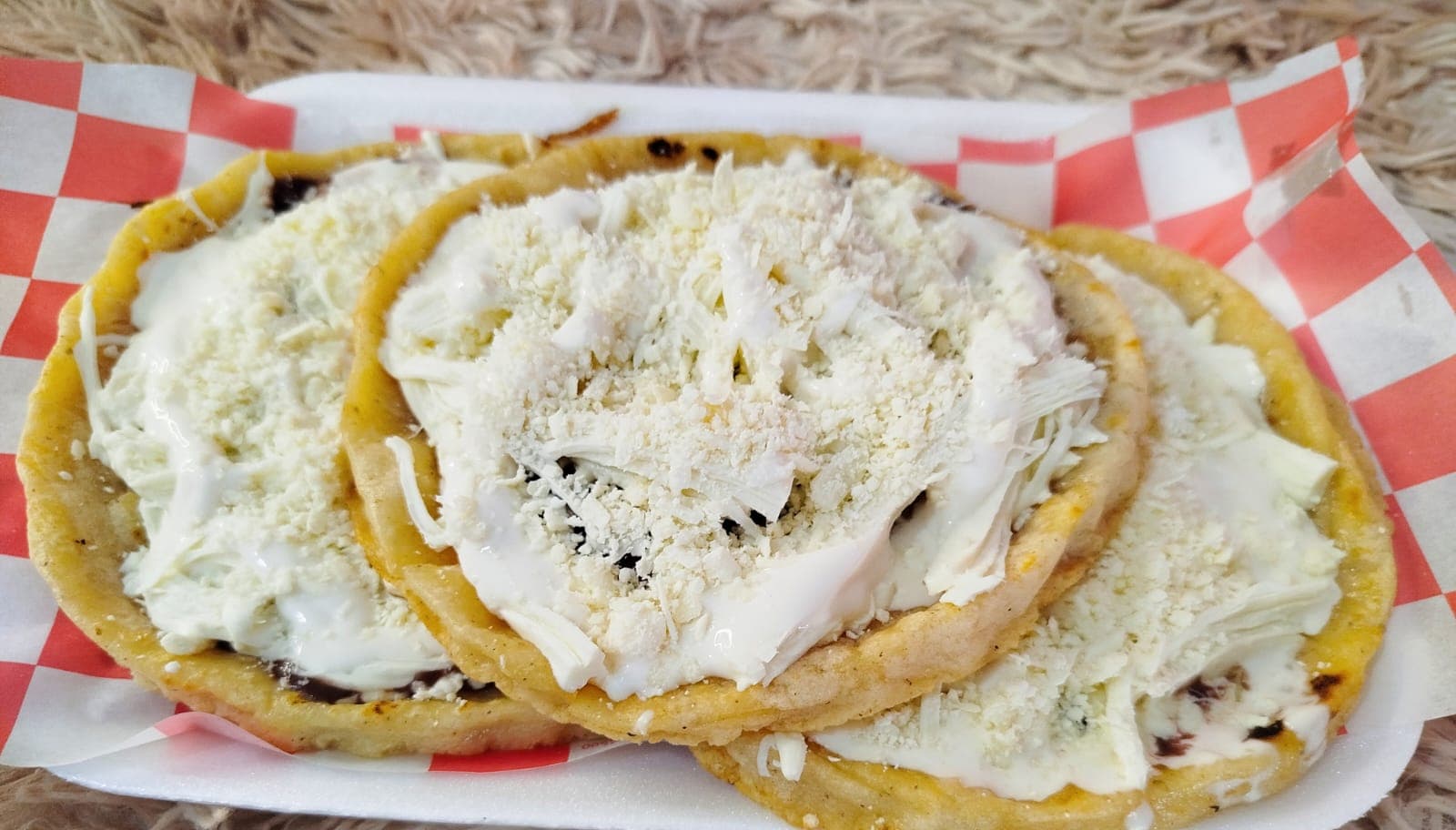 Picaditas