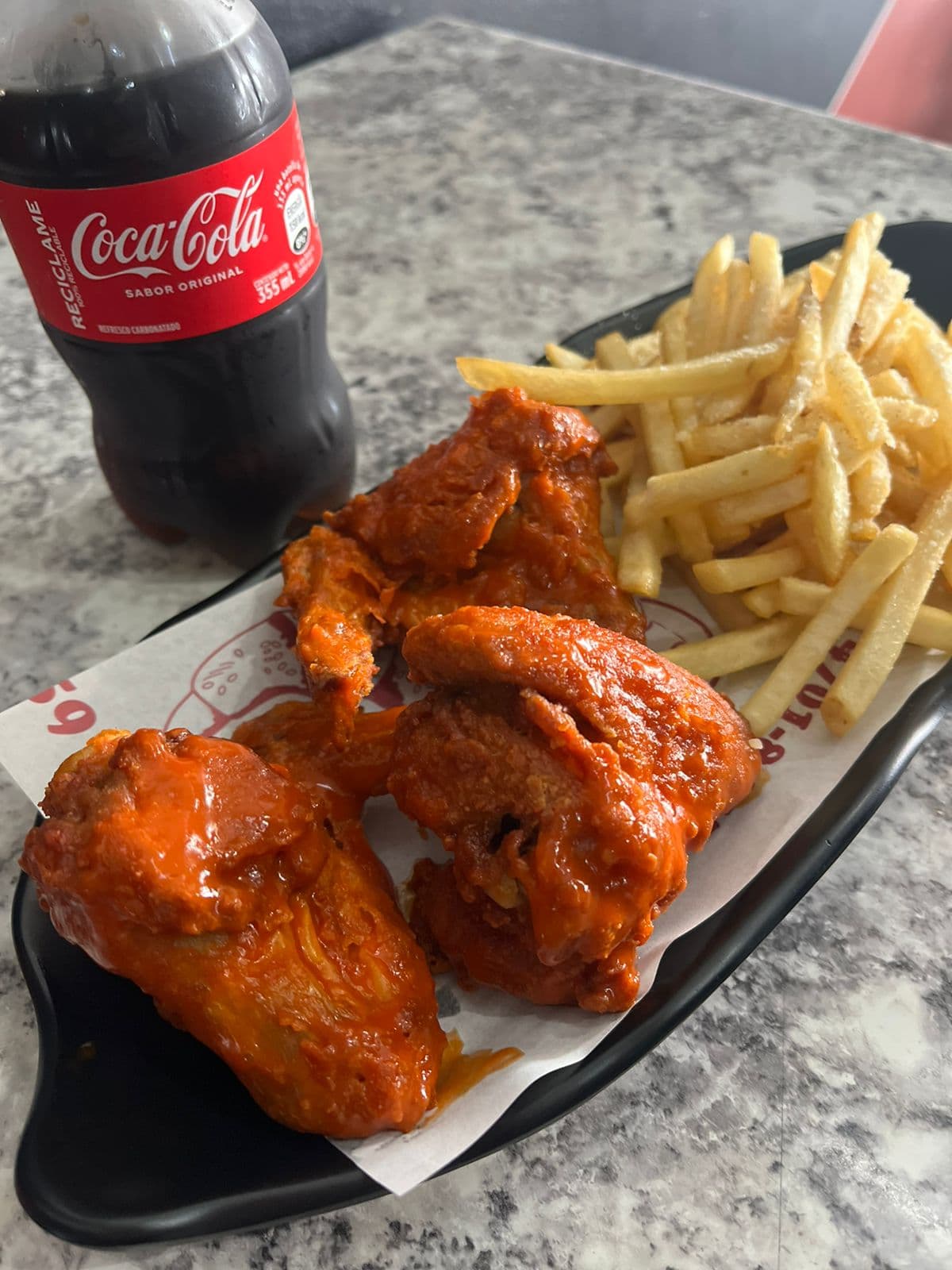 6 Alitas + Papas + Gaseosa