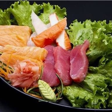 Sashimi 12 Piezas