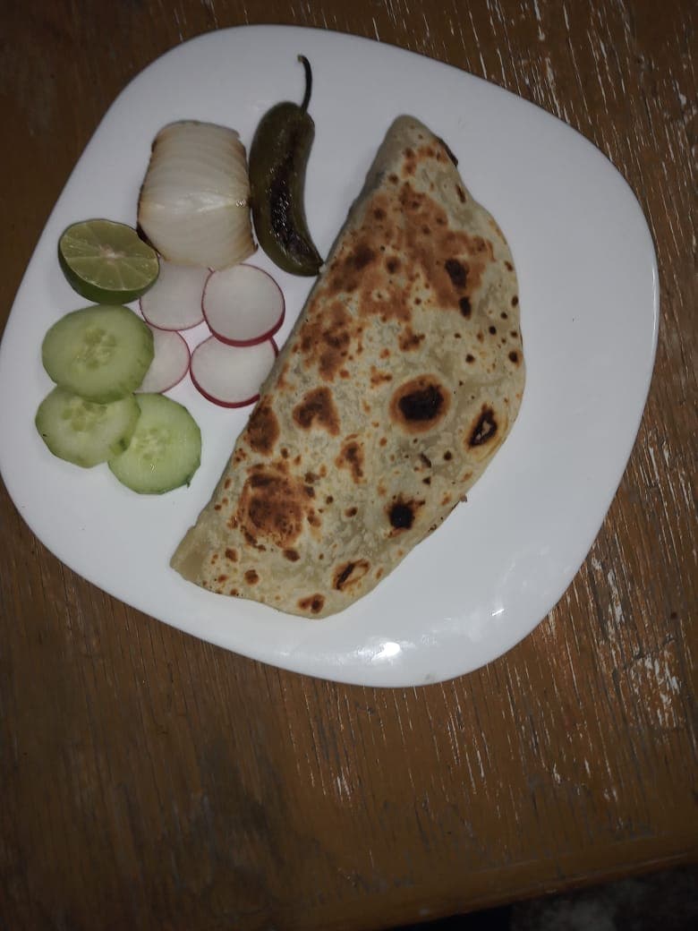 Quesadilla Adobada de Harina