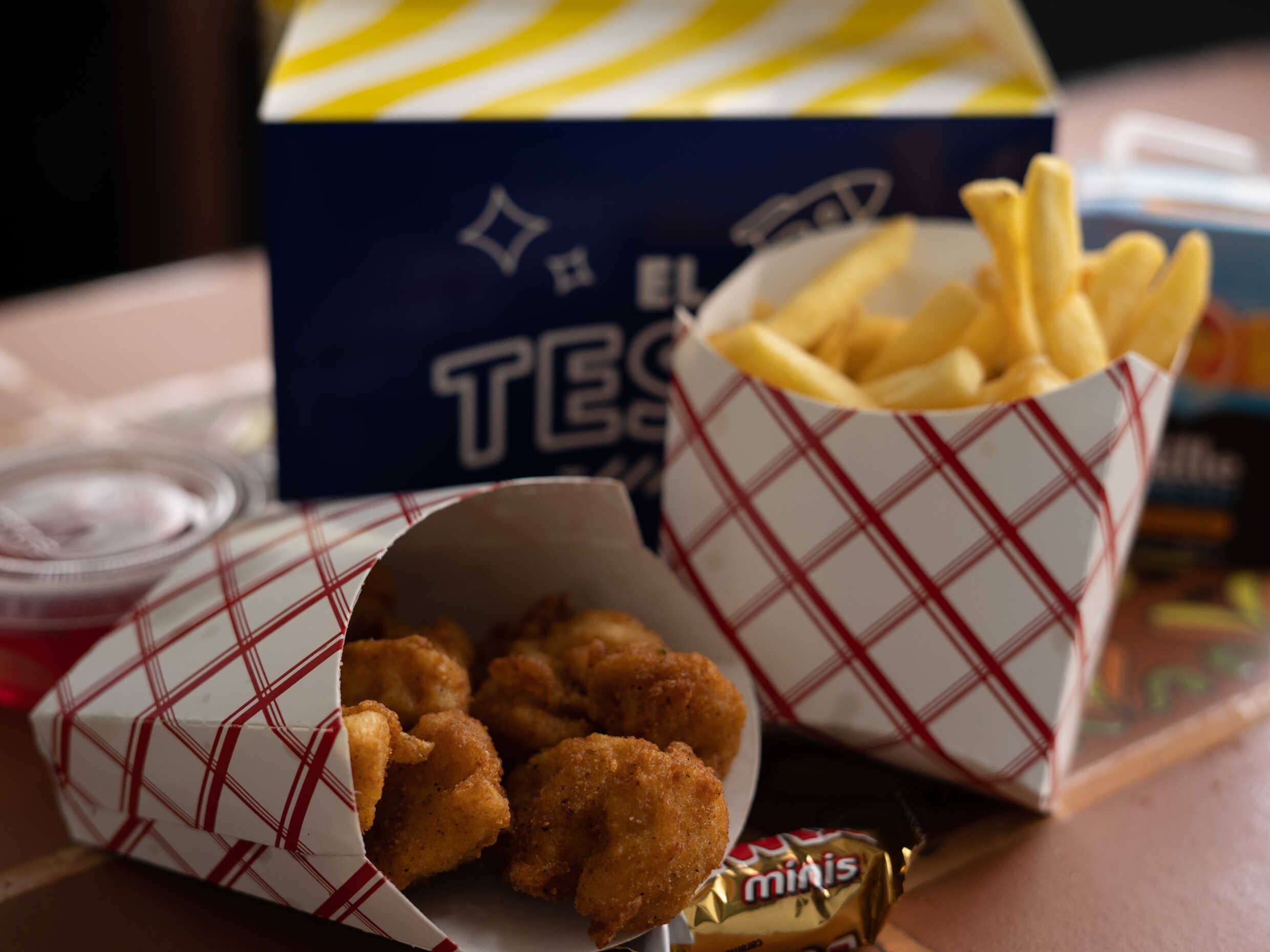 Lonchera Testy con Nuggets de Pollo