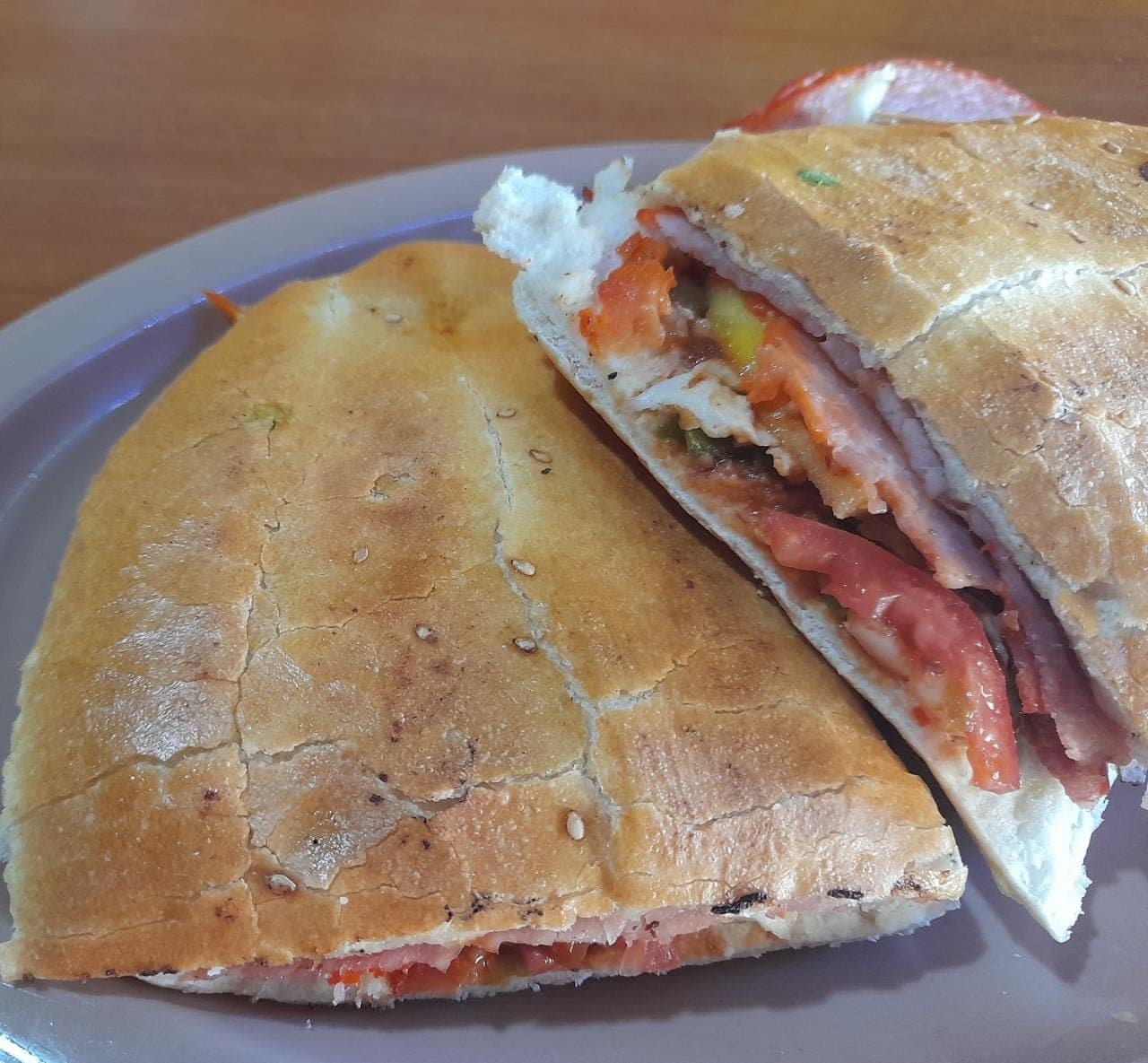 Toluqueña GDE + Jugo de NARANJA