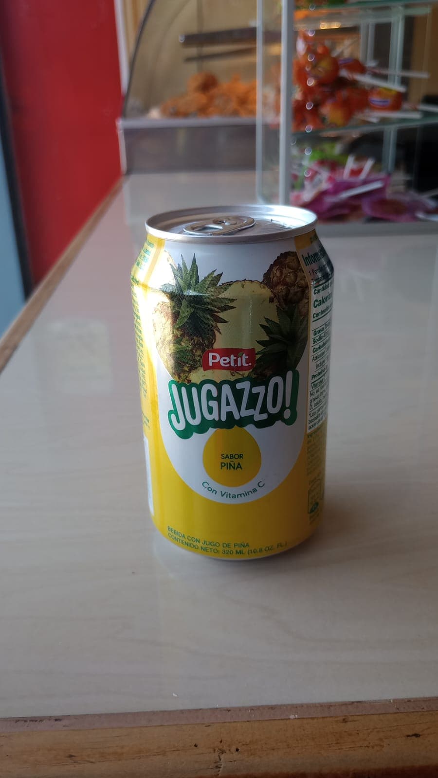 Jugazzo Piña