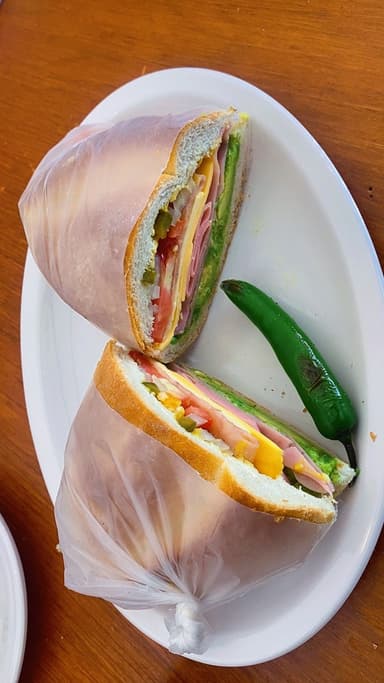 Lonche Carnes Frías 3 Ingredientes