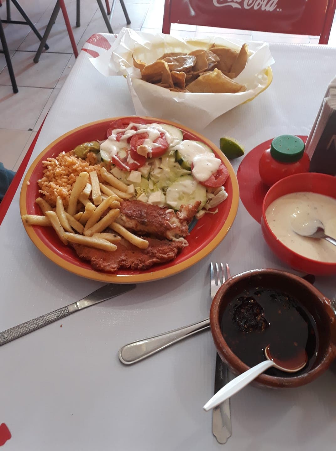 PECHUGA DE POLLO EMPANIZADA