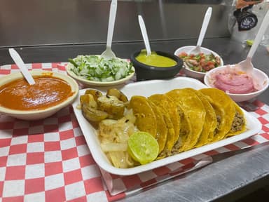 Tacos de Bistec