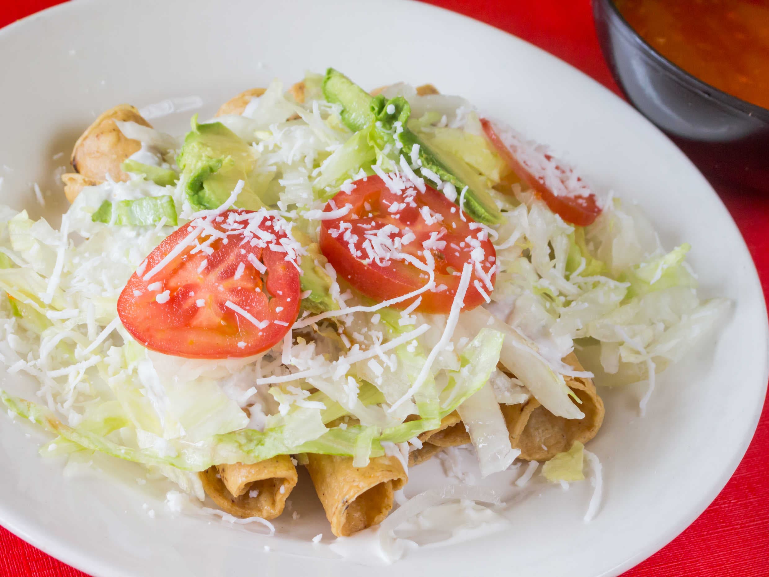 Tacos Dorados (4 Pzs)