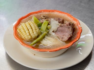 Caldo de Res