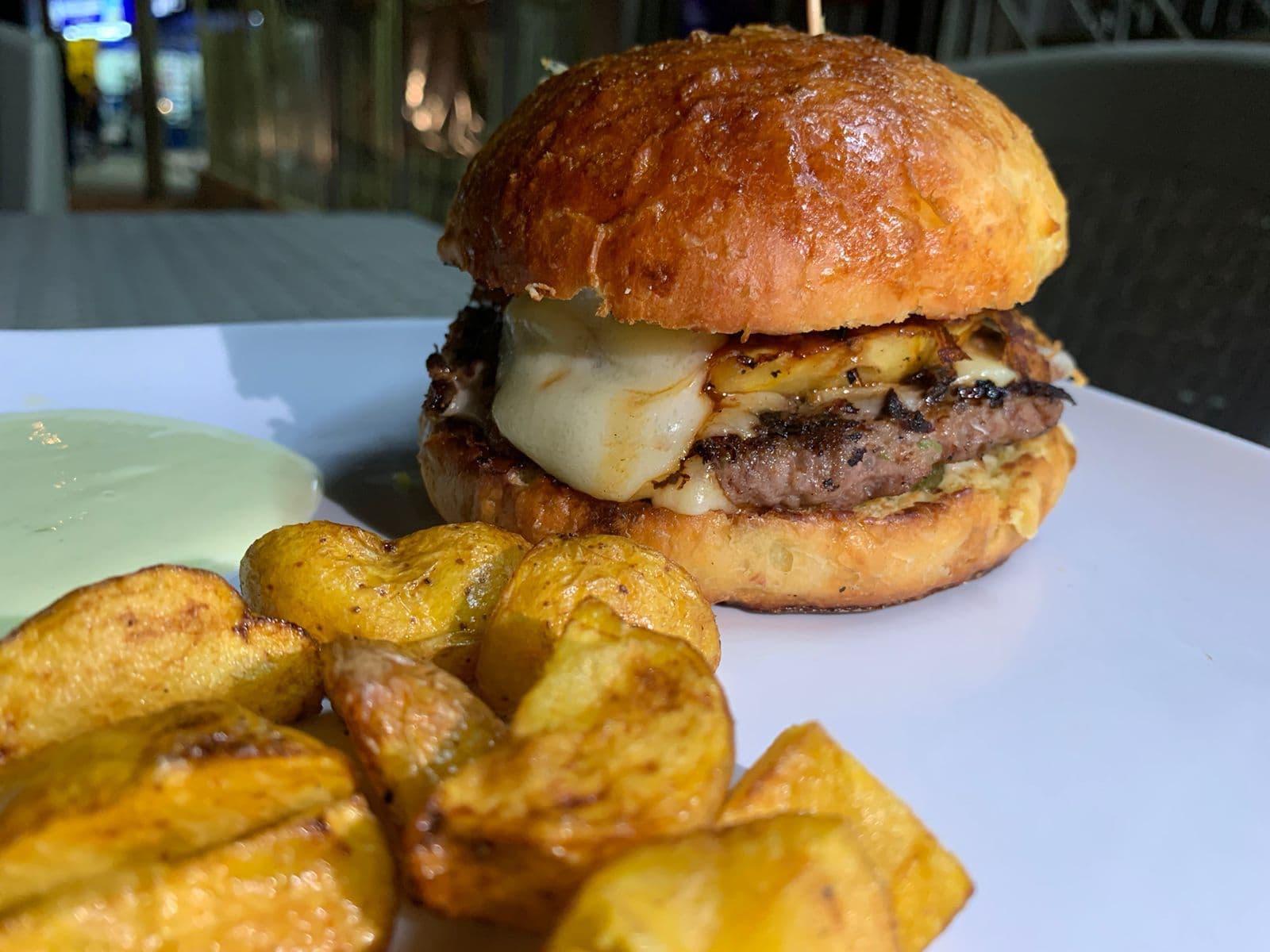 hamburguesa de la casa