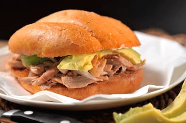 Torta de Pollo Brava