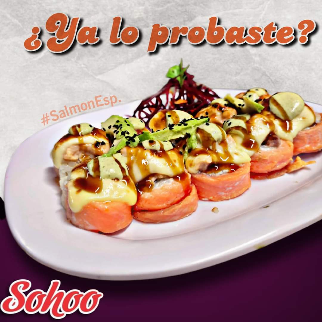 Salmón Especial Roll