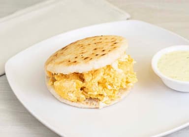 Arepa Rellena con Huevo