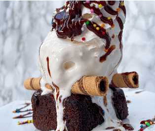 Brownie con helado