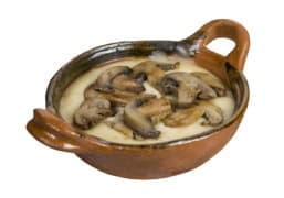 Queso Fundido Con Champiñones