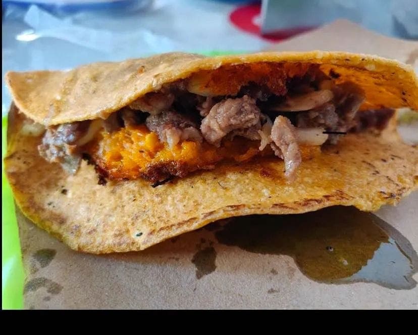 Taco con Bisteck