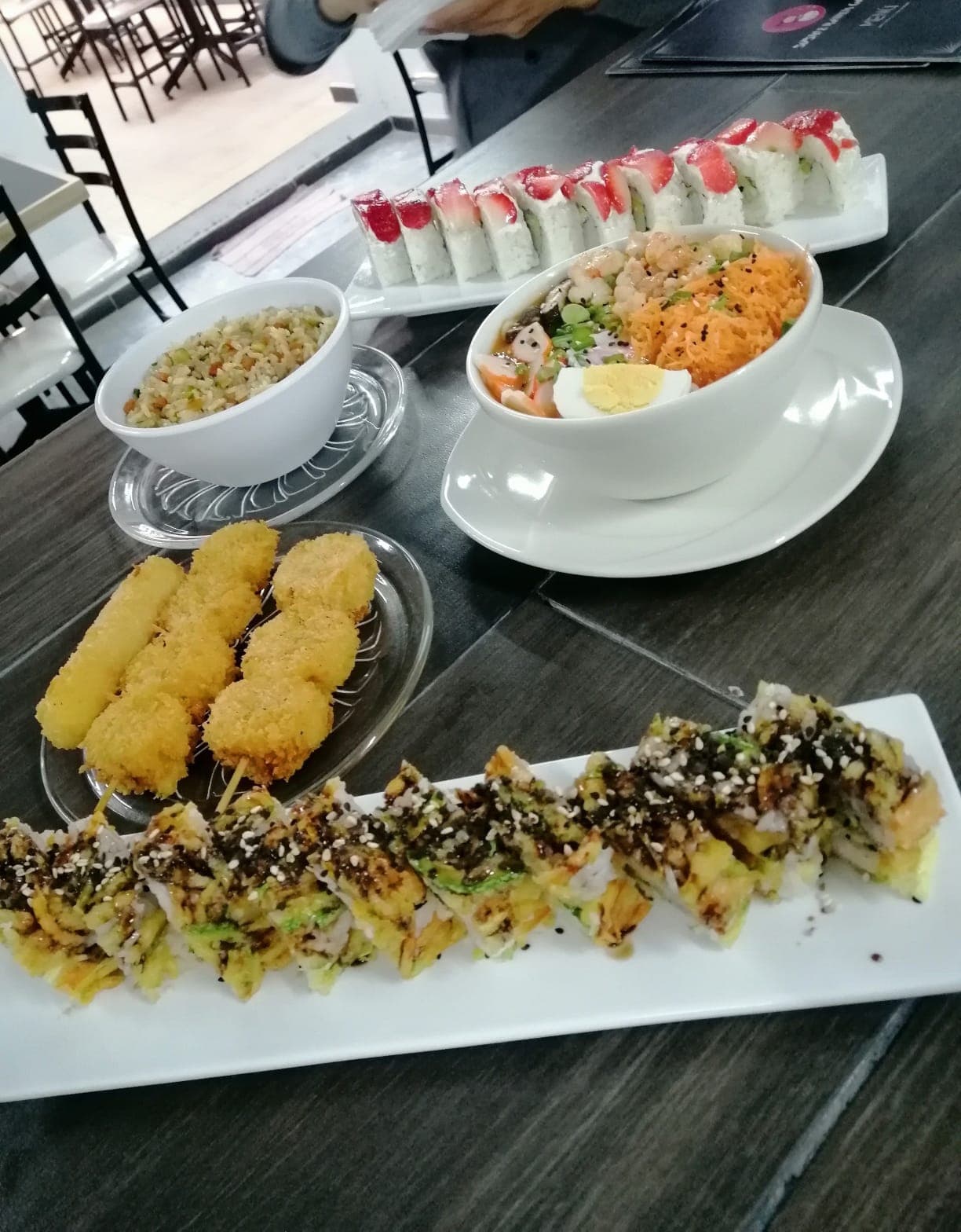CHAROLA DE SUSHI 1
