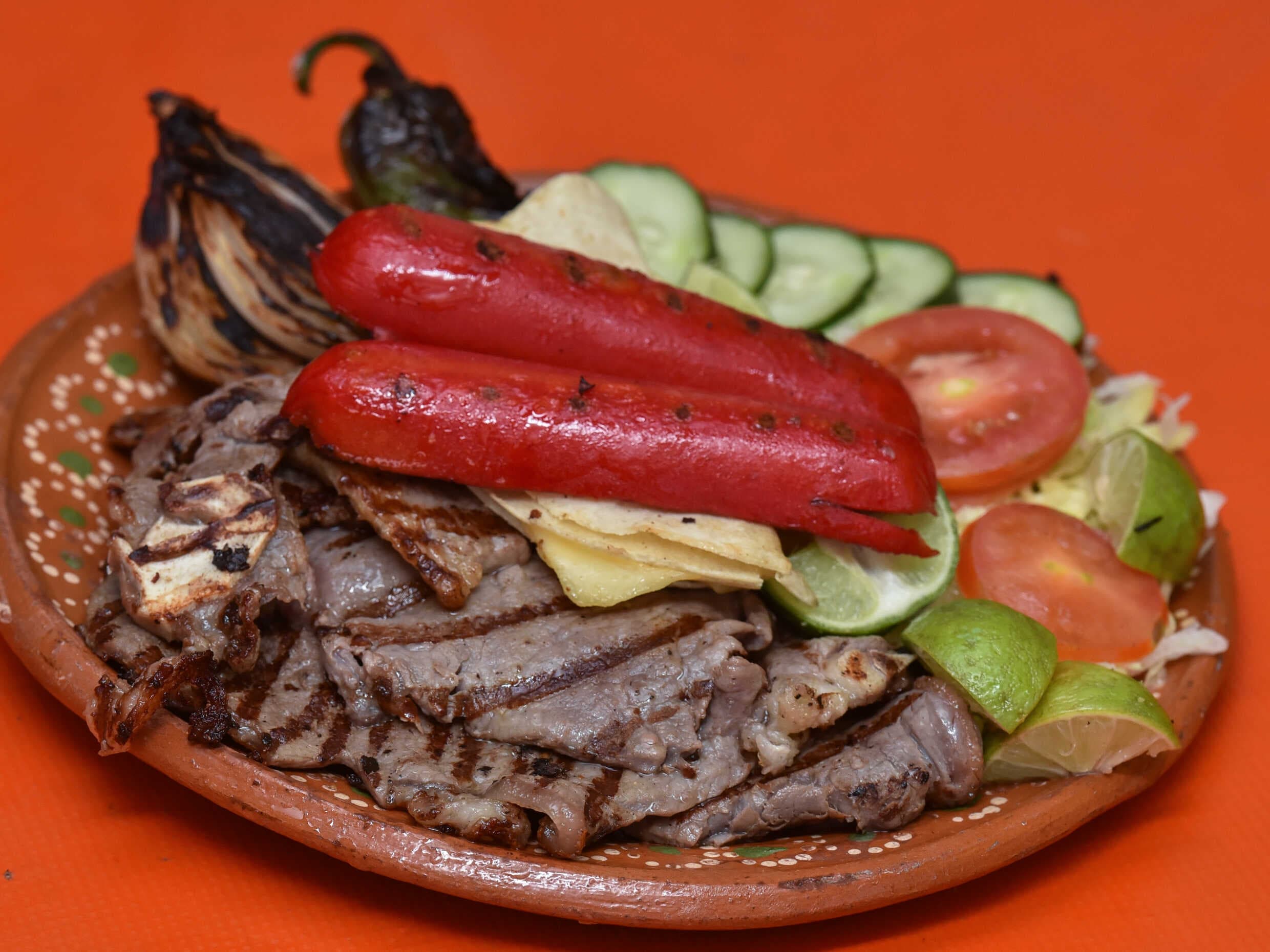 ORDEN DE CARNE ASADA