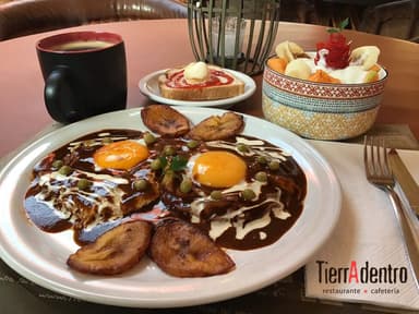 COMBO-Desayuno Yonton Banamil