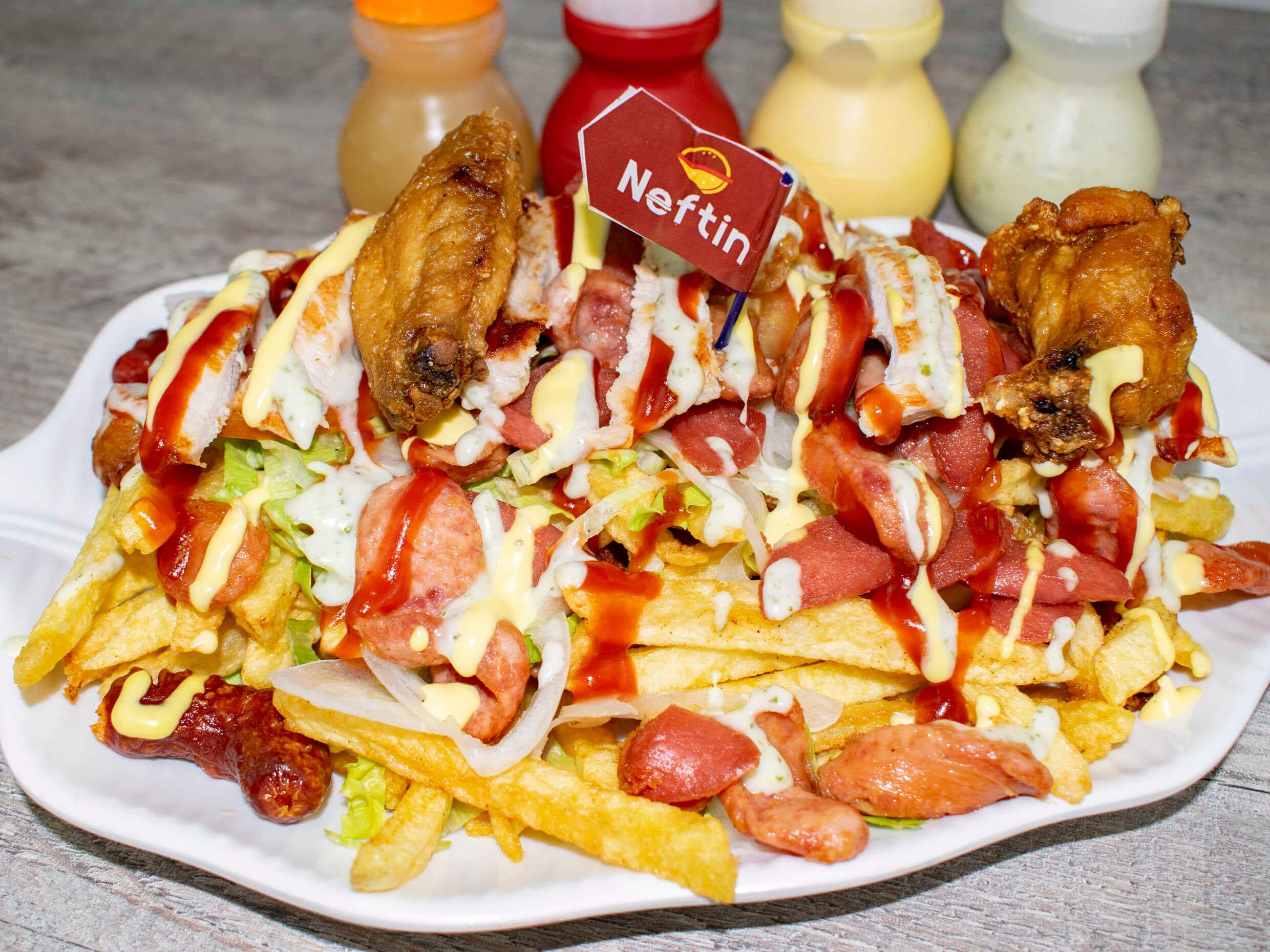 Mega Parrillada Neftin