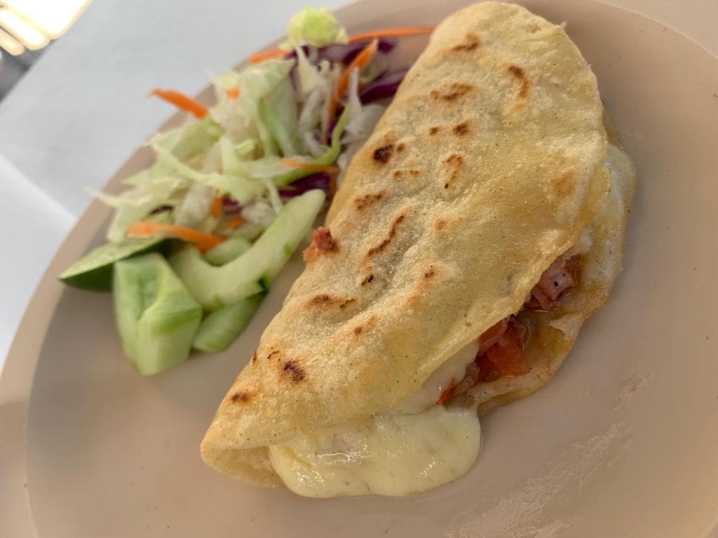 Quesadillas de carne tipo asada