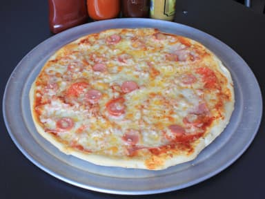 2 PIZZAS Peperoni Grandes