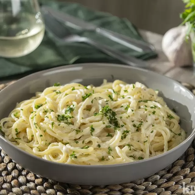 Espagueti Blanco Alfredo
