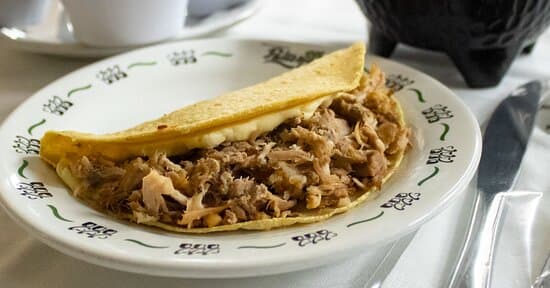 Quesadilla con Carne