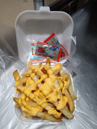 Salchipapas