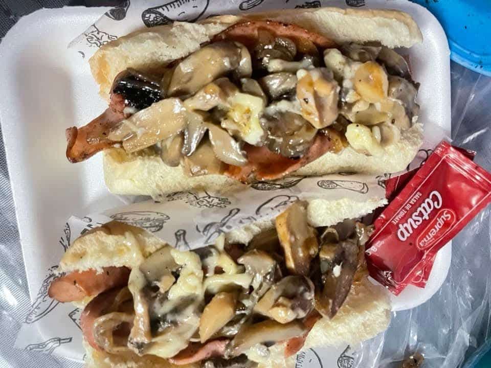 Dogo Especiales con Champiñones