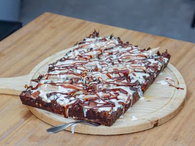 Estilo Detroit Pizza Chicken Bacon BBQ