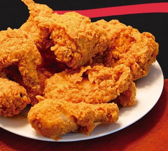 8 Piezas de Pollo Frito con Bananito