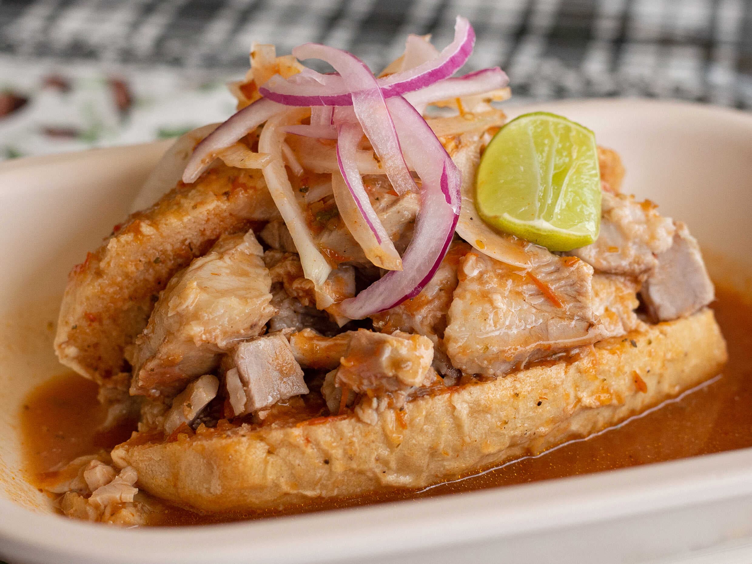 Pa K Compartas 4Tortas+5Tacos Dorados+2 Coca600ml