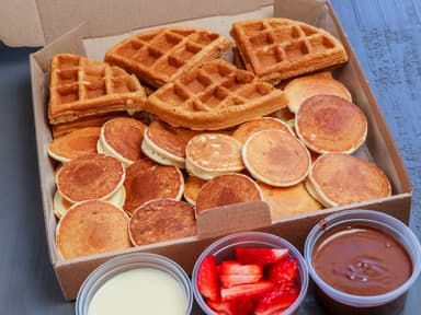 Mini Hot Cakes y Waffles
