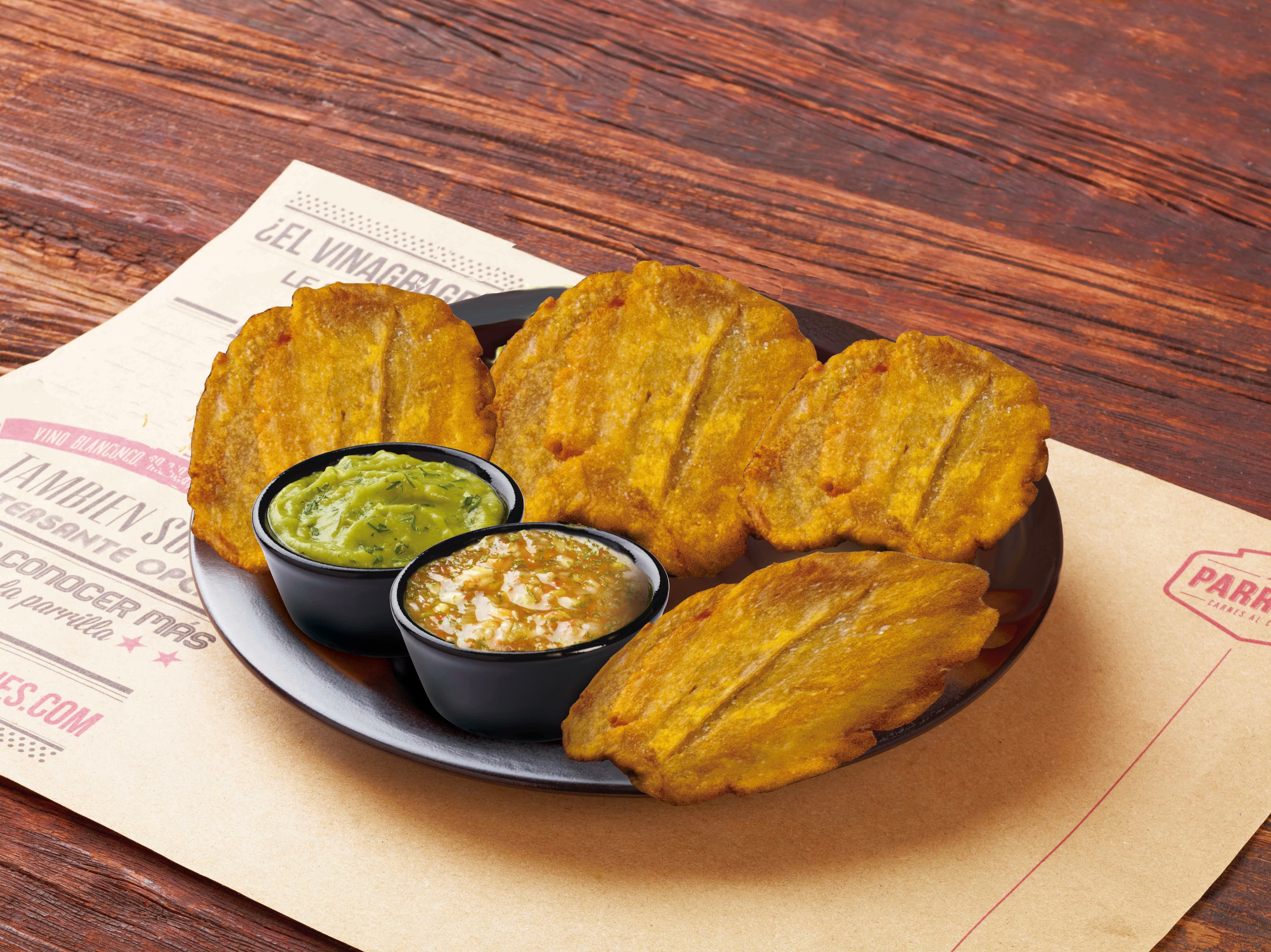 Pataconcitos con Guacamole y Hogao