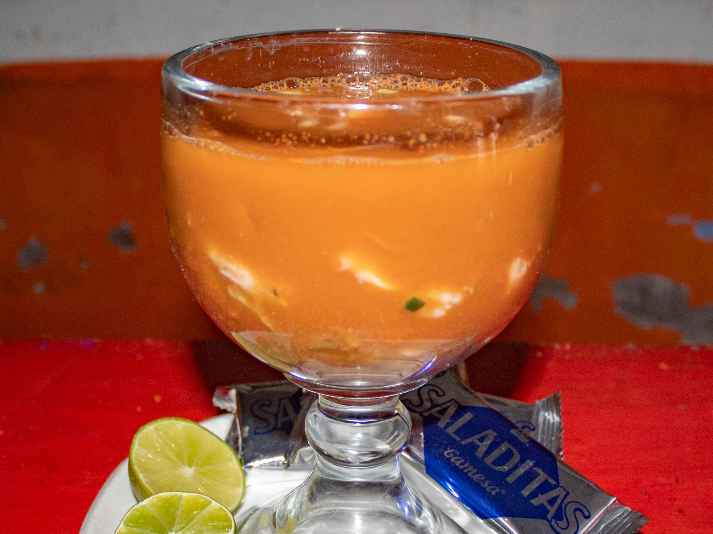 Caldo Campechana