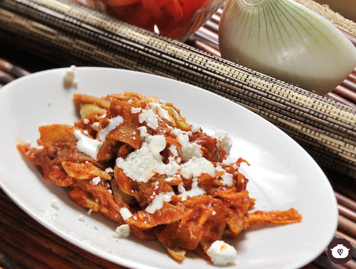 Chilaquiles con frijolito