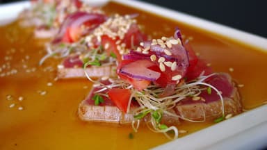 Sashimi de Atún Selladito