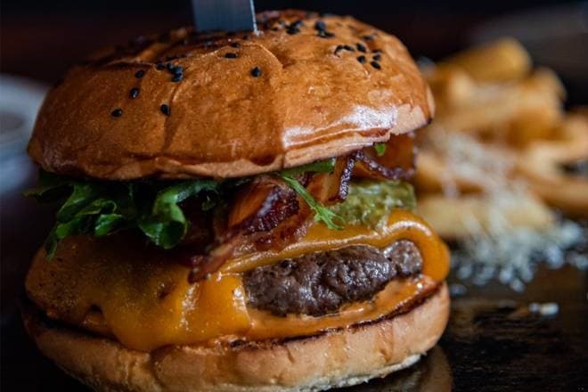 Bravo Burguer