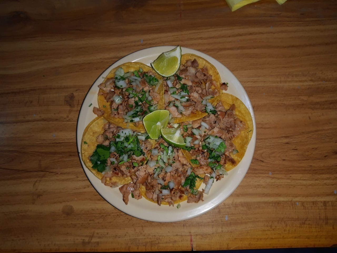 Taco de Asado con Tortilla de Maíz