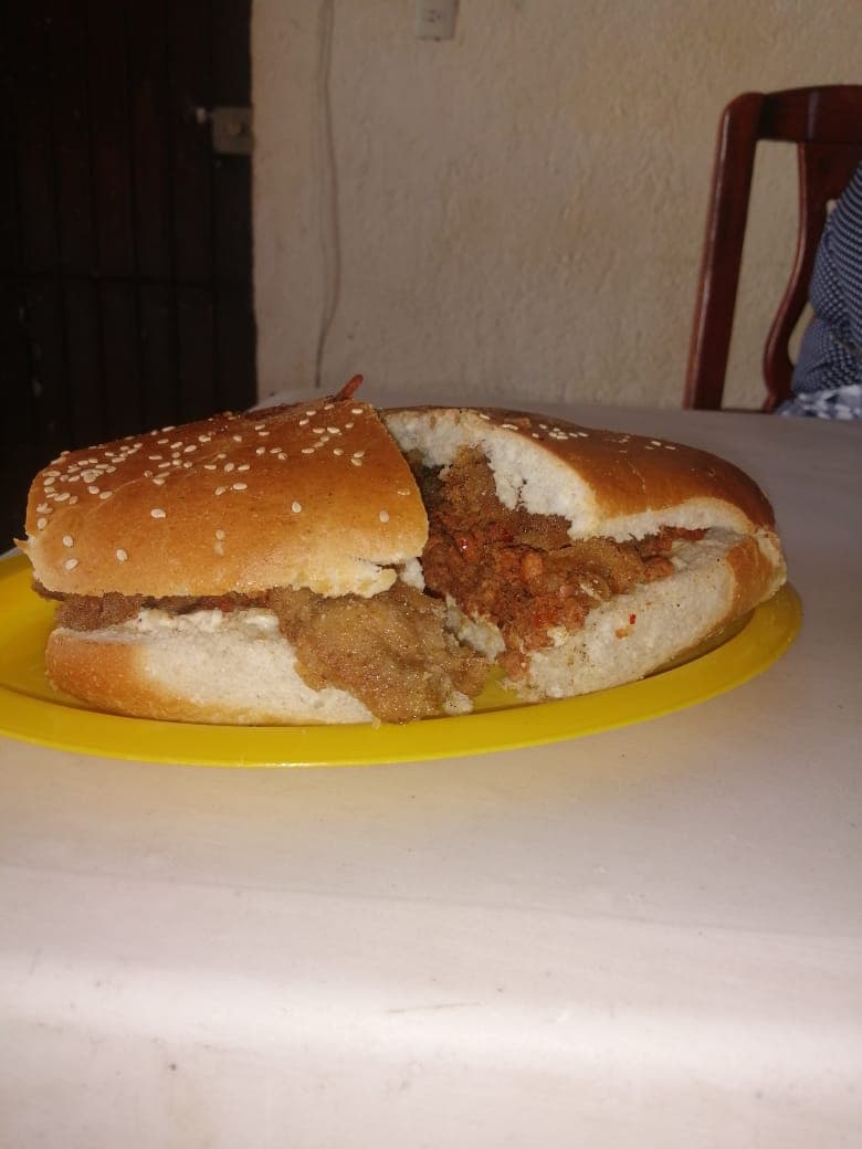 Combo   2 TORTAS CAPRICHOSA Y COSTEÑA + 2 AGUAS
