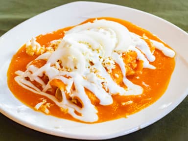 Enchiladas Rojas o Verdes